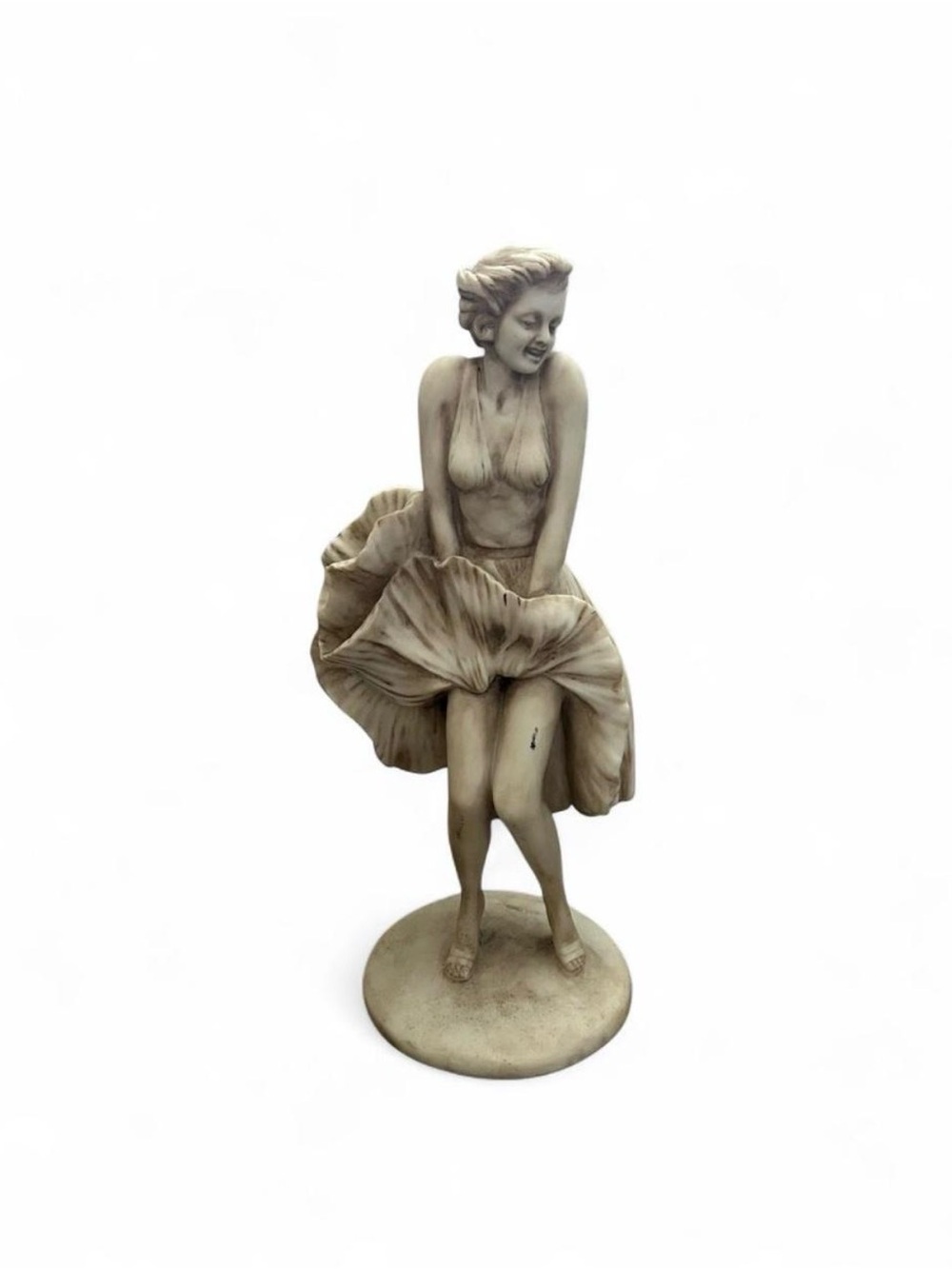 Neutral Beige Marilyn-Style Resin Statue - Elegant Home Accent